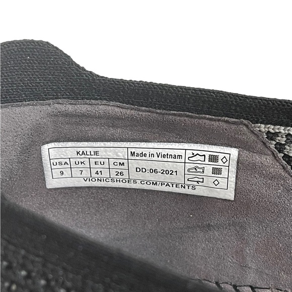Vionic kallie slip on black sandals size 9 - Picture 14 of 14
